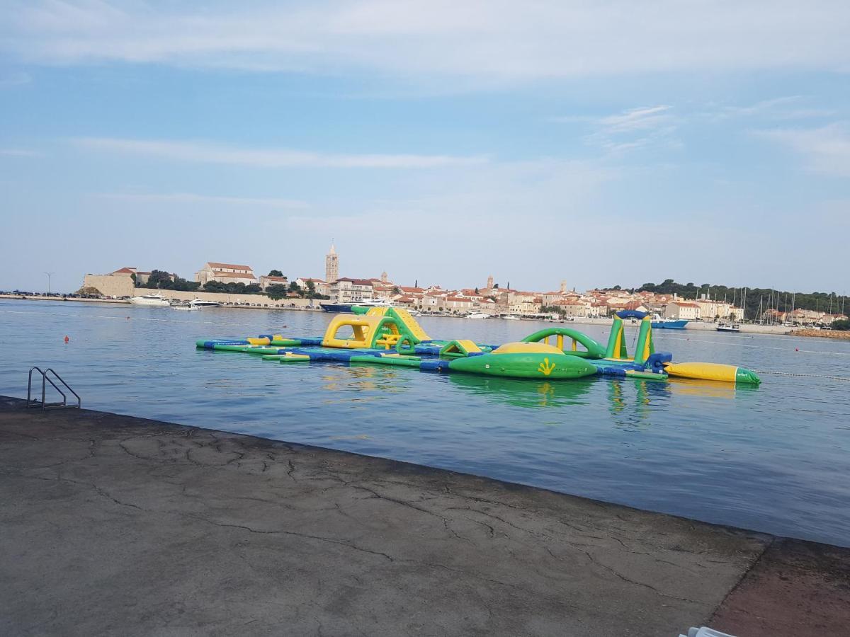 Apartment Lavanda Garden Rab Town Zewnętrze zdjęcie