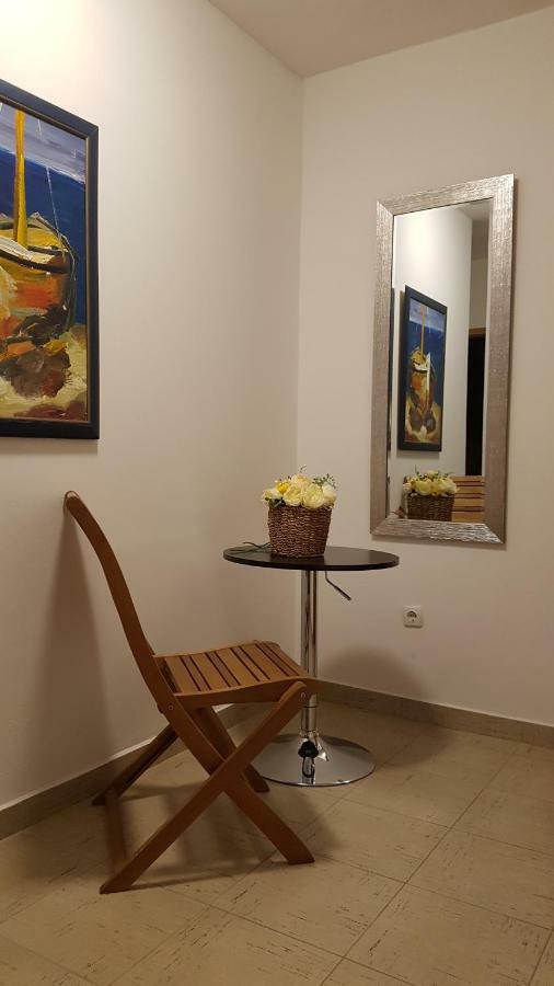 Apartment Lavanda Garden Rab Town Zewnętrze zdjęcie