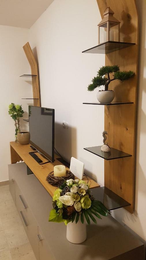 Apartment Lavanda Garden Rab Town Zewnętrze zdjęcie