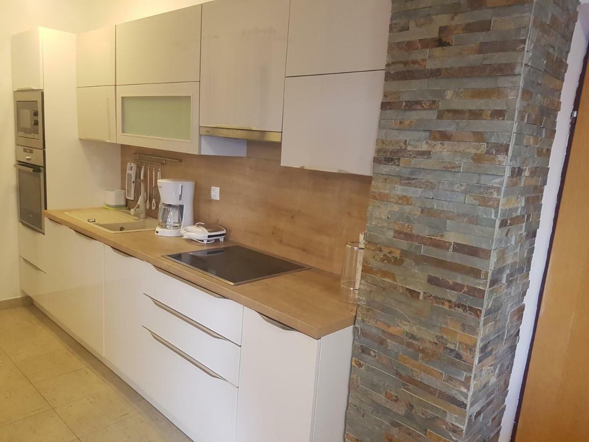 Apartment Lavanda Garden Rab Town Zewnętrze zdjęcie