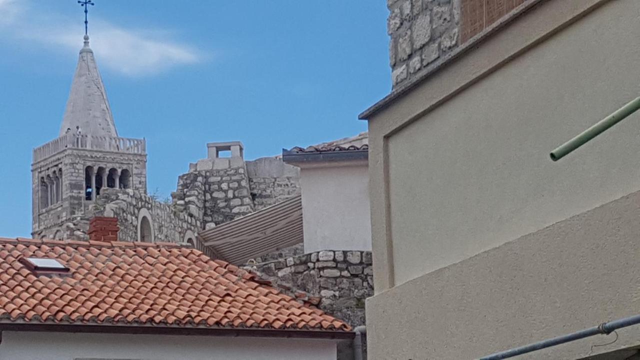 Apartment Lavanda Garden Rab Town Zewnętrze zdjęcie